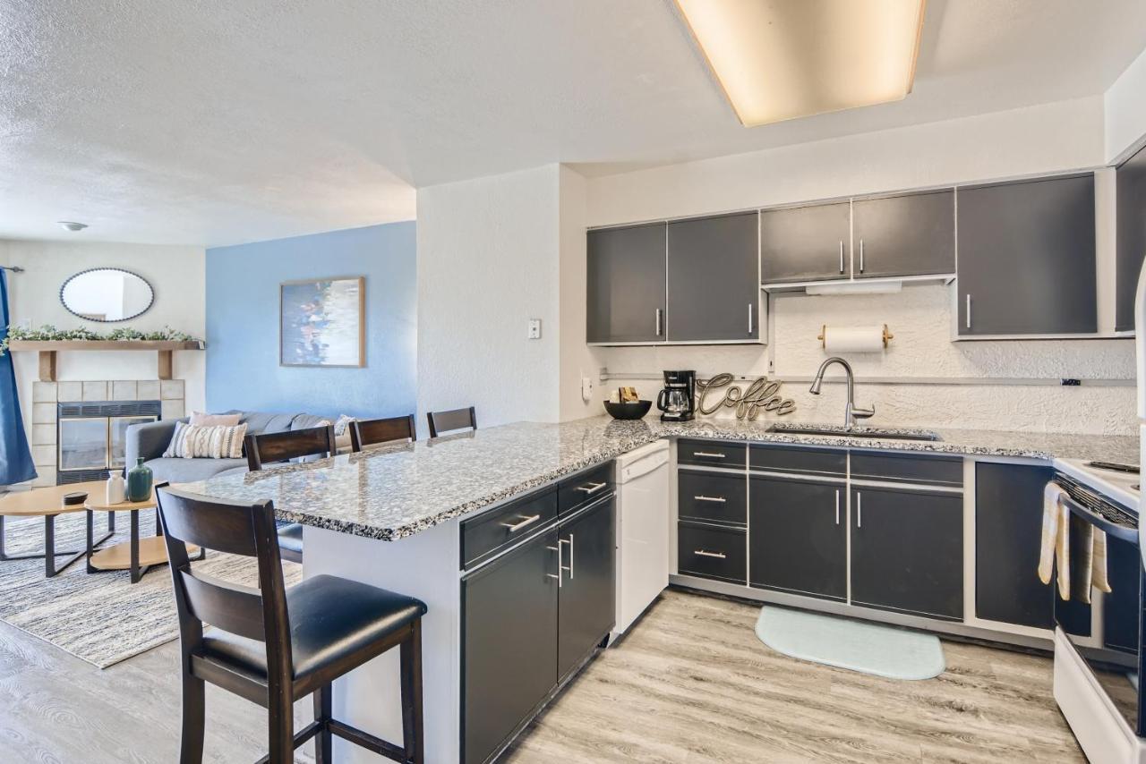 Rare Find Modern Townhome In The Heart Of Old Colorado City Κολοράντο Σπρινγκς Εξωτερικό φωτογραφία